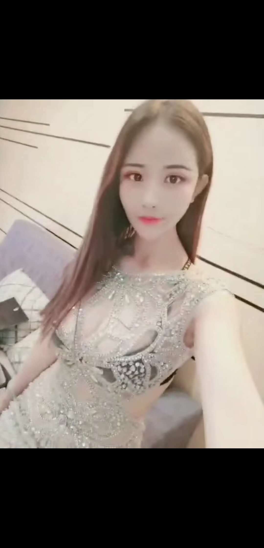 2020.7.19龙华小姐姐